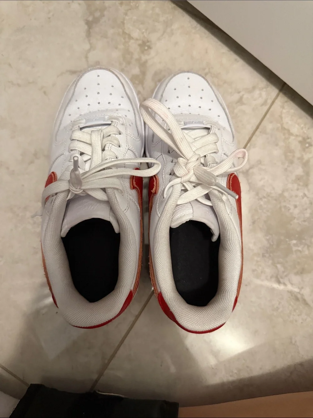 Nike Kids White Sneakers with Red Swoosh - Picture 5 of 7